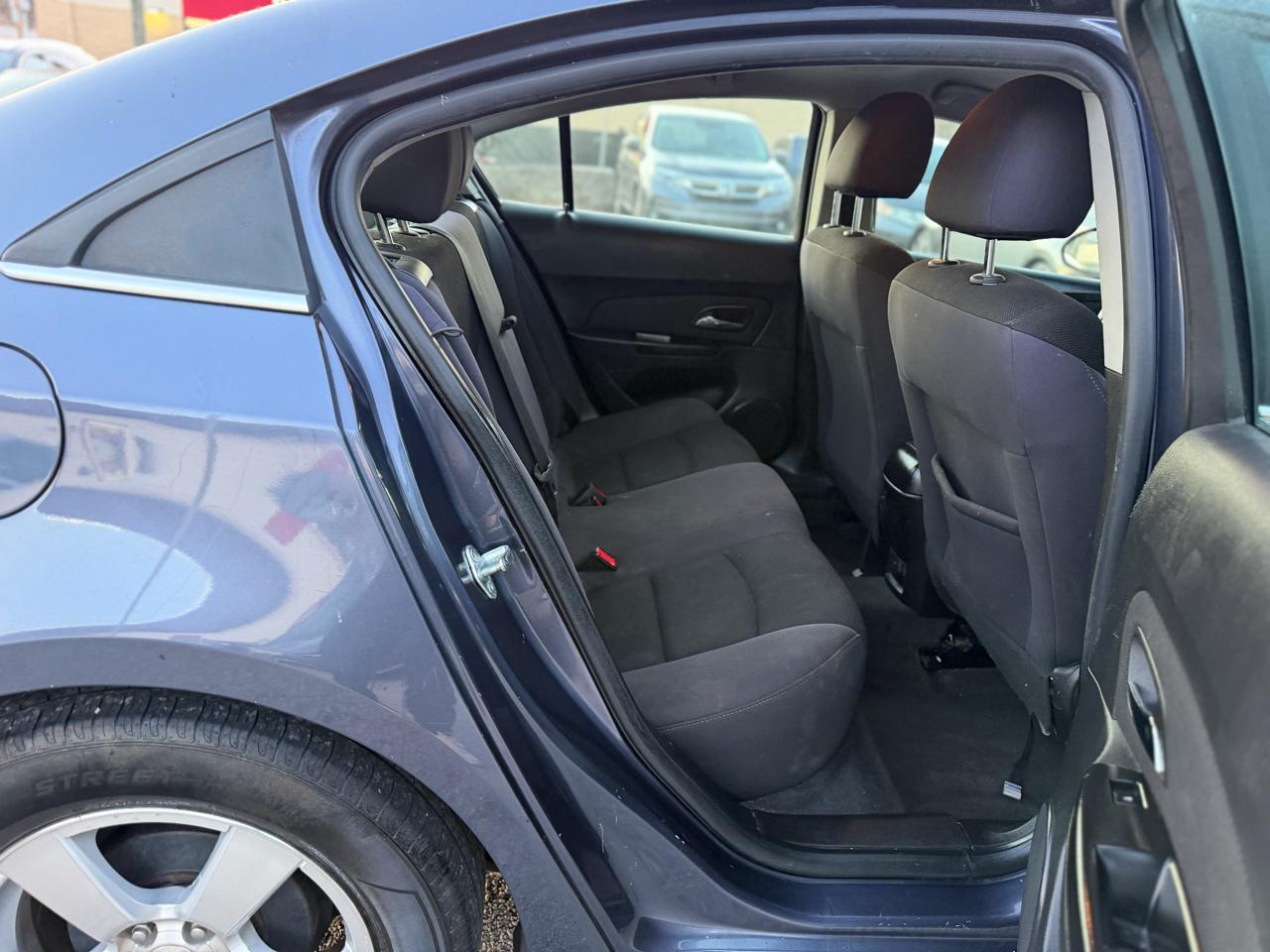 Chevrolet Cruze 1LT Auto 2013