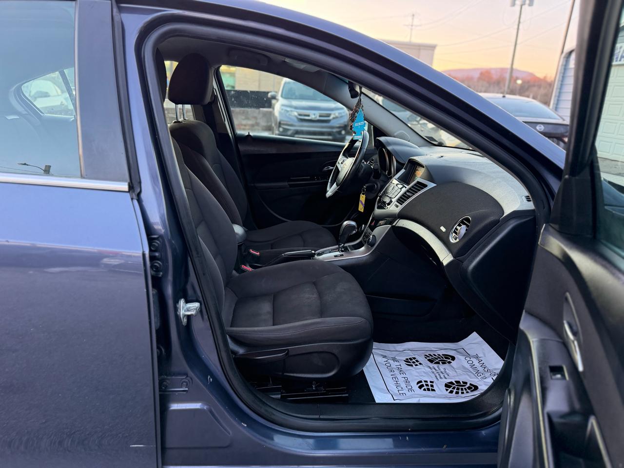 Chevrolet Cruze 1LT Auto 2013