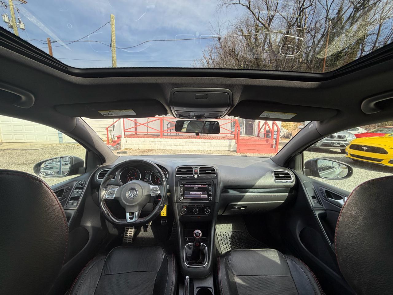 Volkswagen GTI 4-door 2012