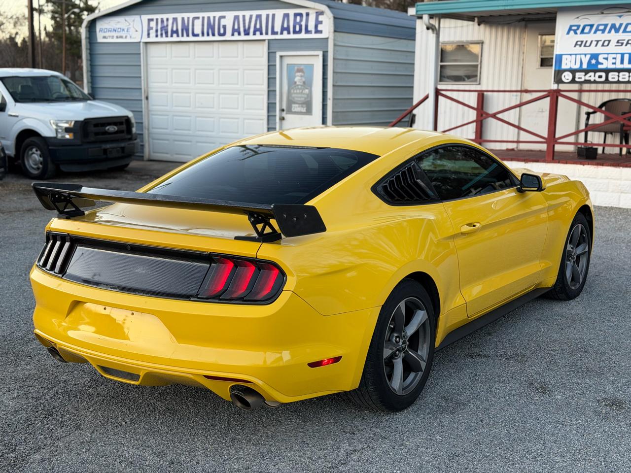 Ford Mustang V6 Coupe 2016