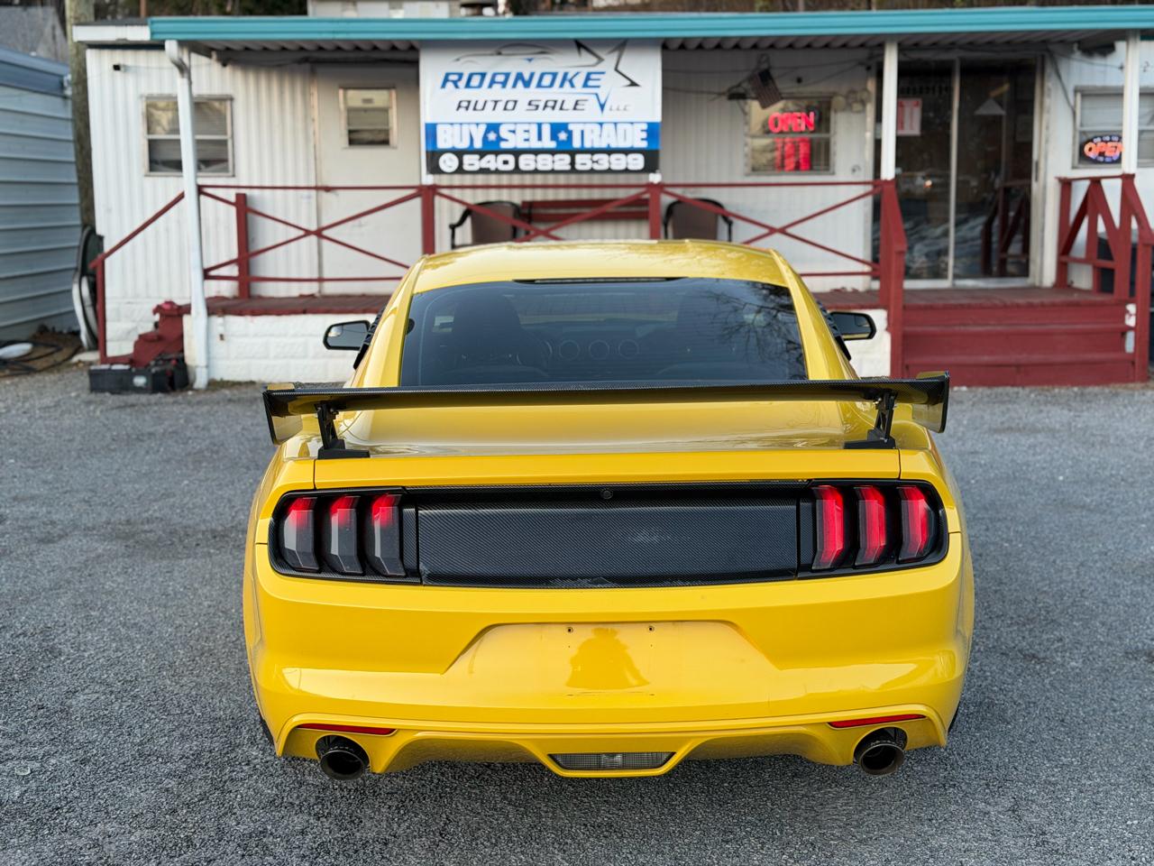 Ford Mustang V6 Coupe 2016