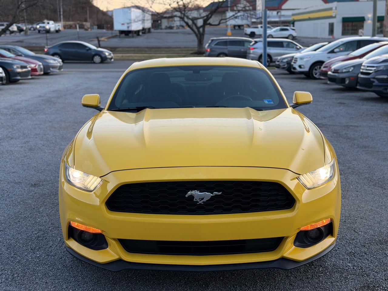 Ford Mustang V6 Coupe 2016