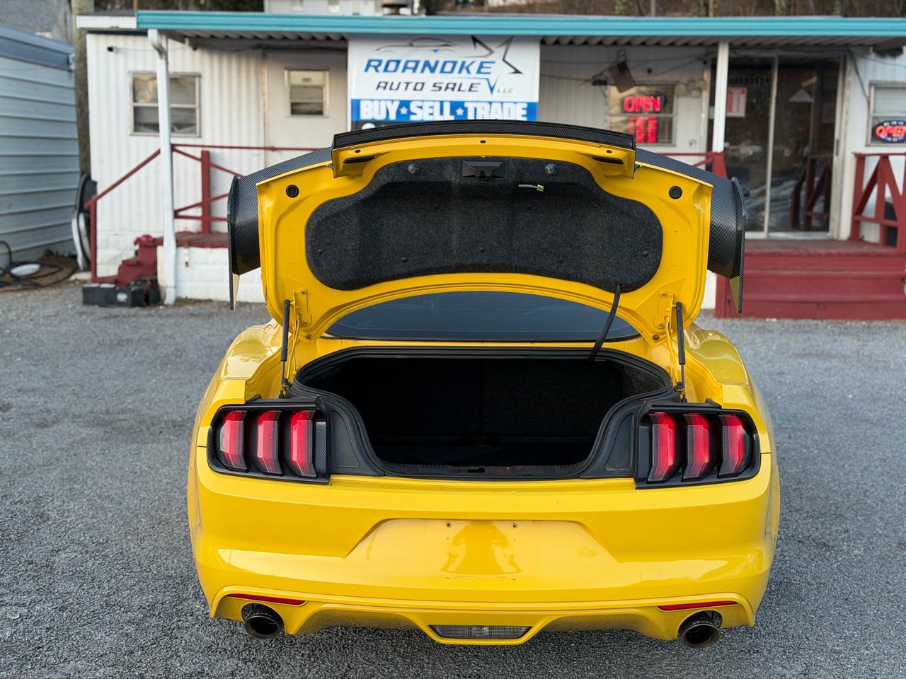 Ford Mustang V6 Coupe 2016