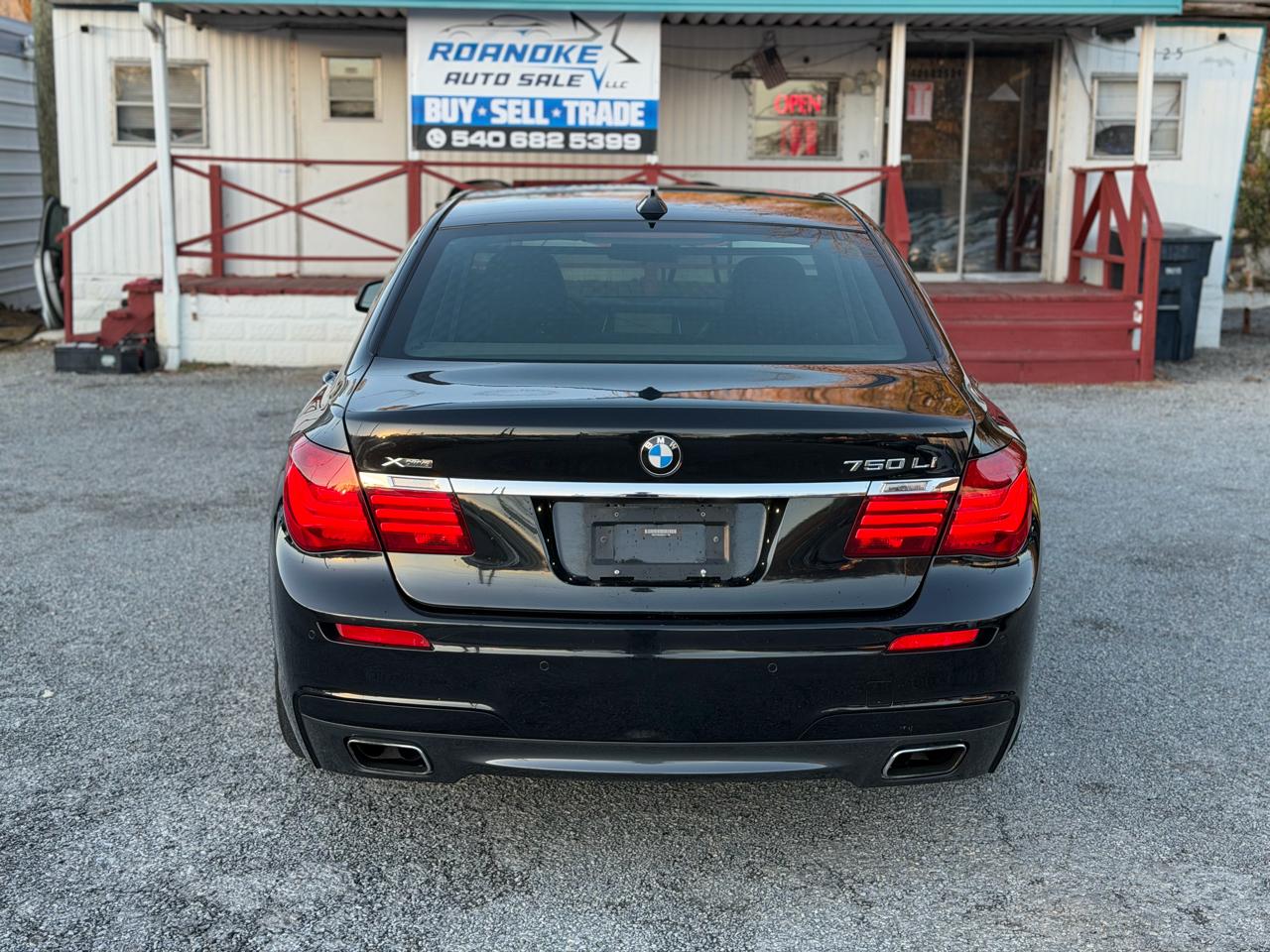 BMW 750Li xDrive  2013