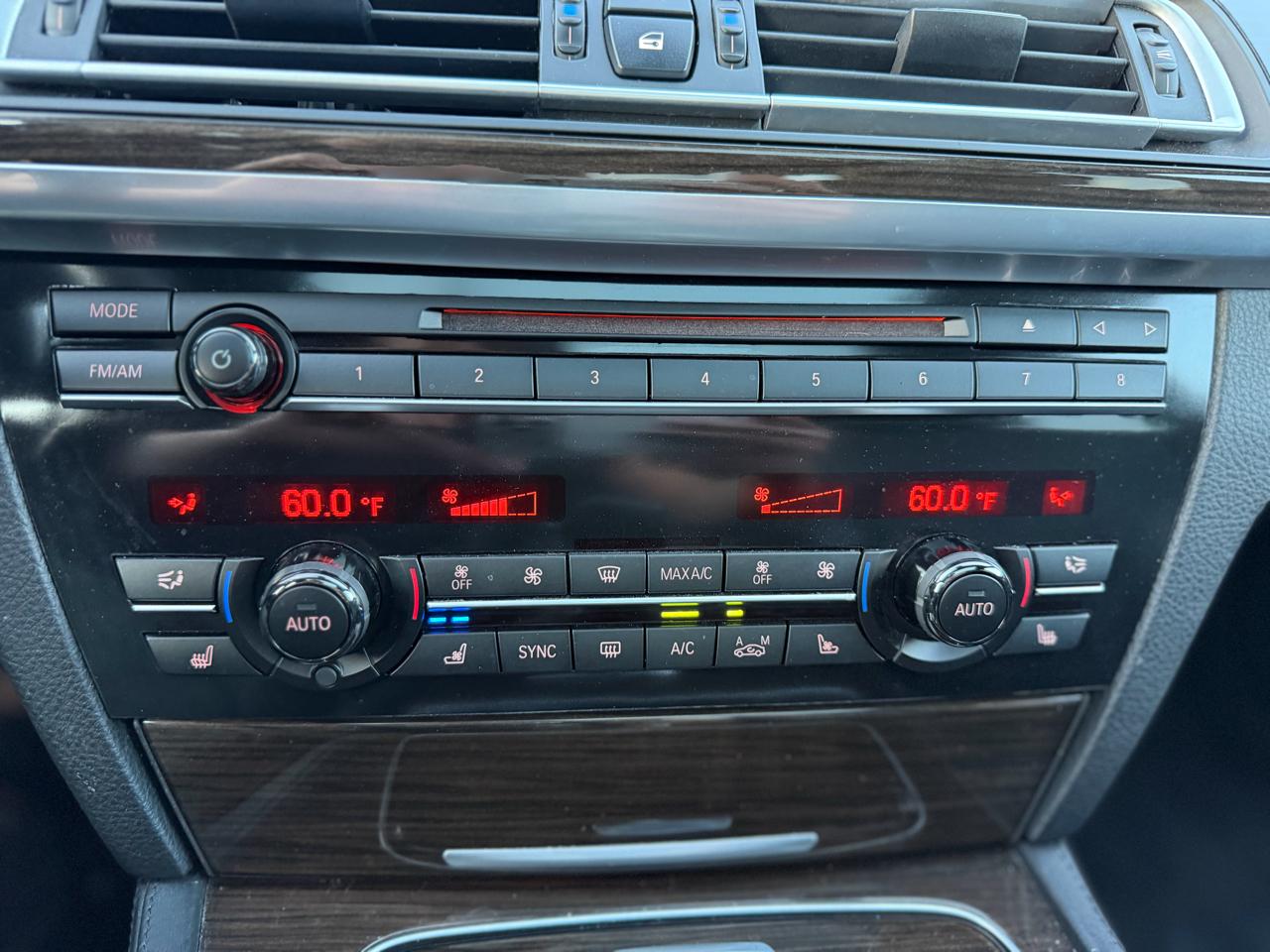 BMW 750Li xDrive  2013