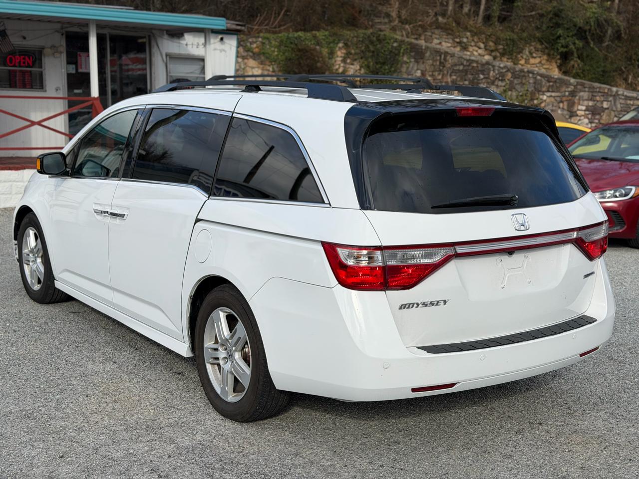 Honda Odyssey Touring 2013