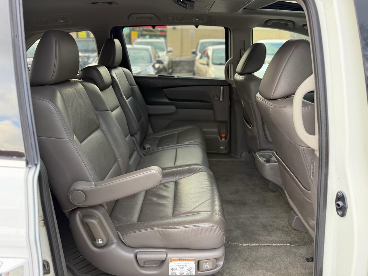 Honda Odyssey Touring 2013