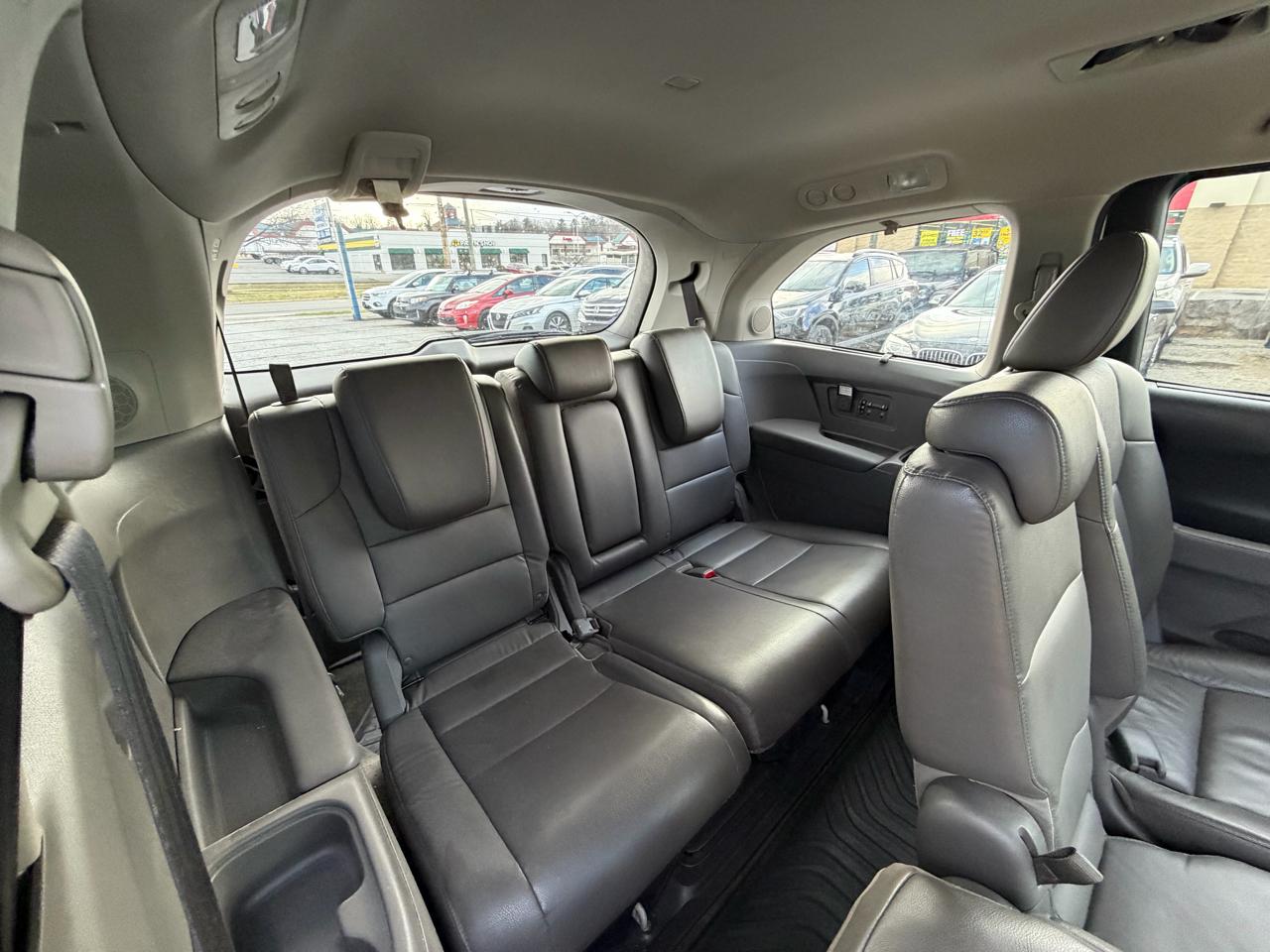 Honda Odyssey Touring 2013