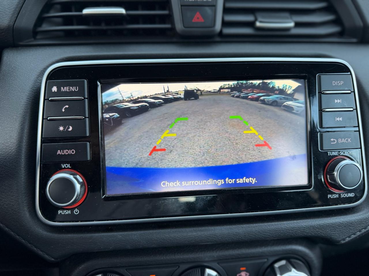 Nissan Versa S CVT 2020