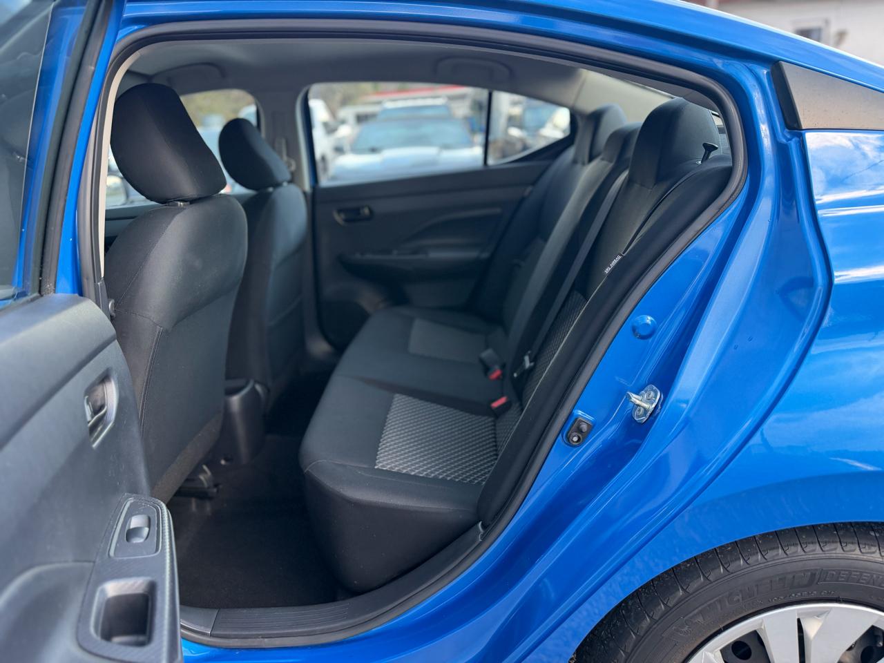 Nissan Versa S CVT 2020