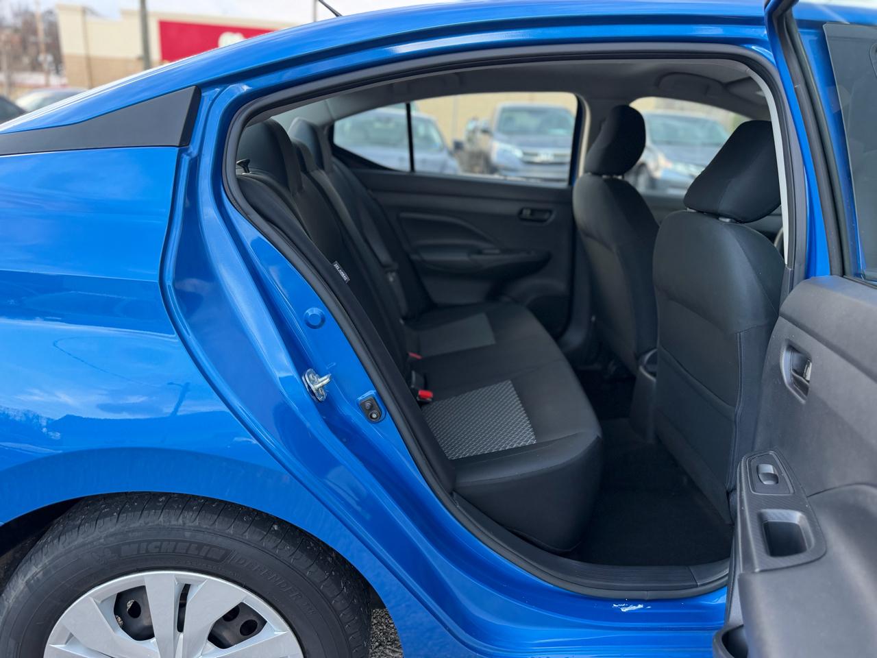 Nissan Versa S CVT 2020