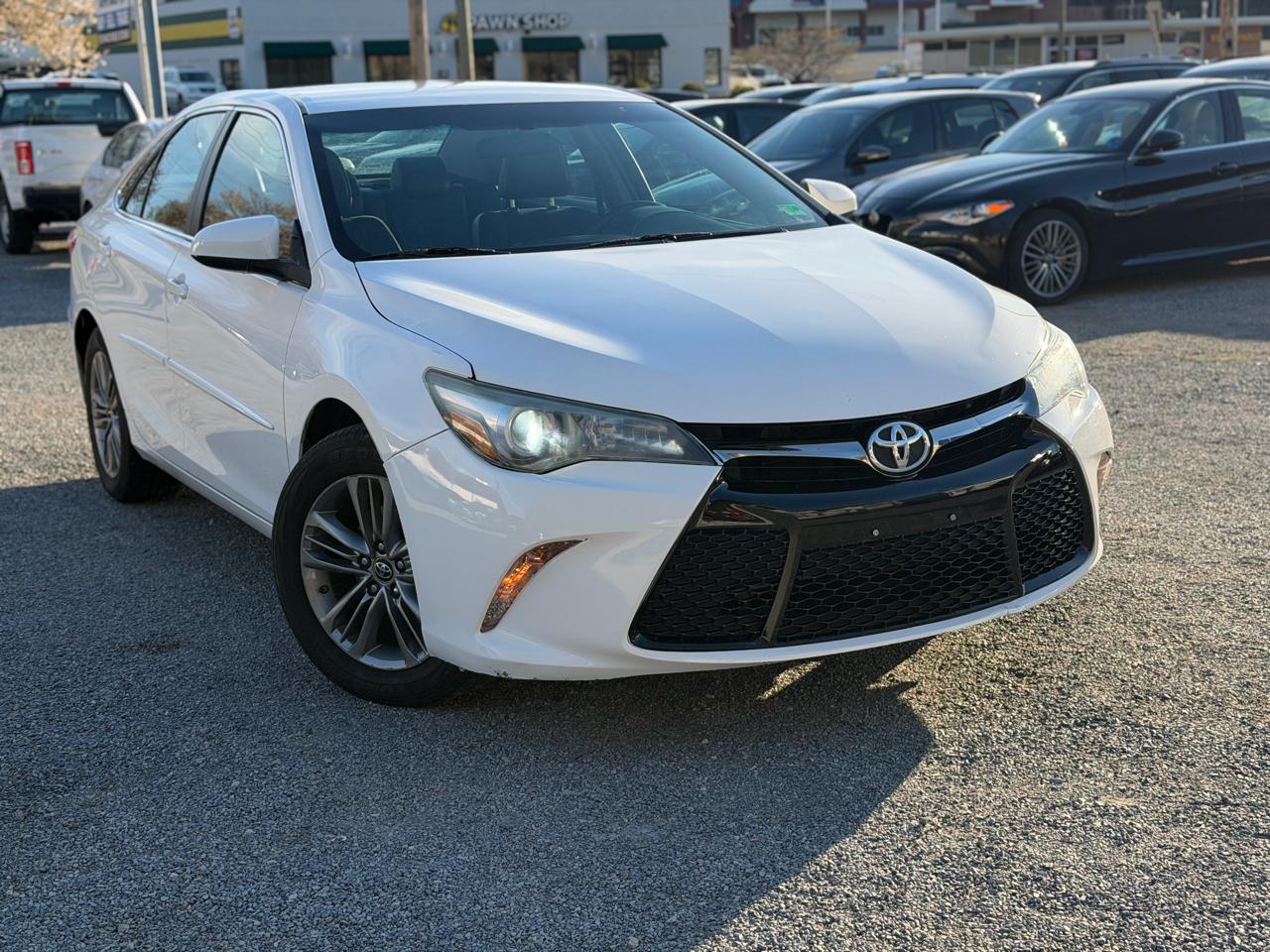 Toyota Camry SE 2017