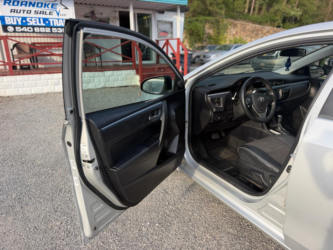 Toyota Corolla S Premium CVT 2015