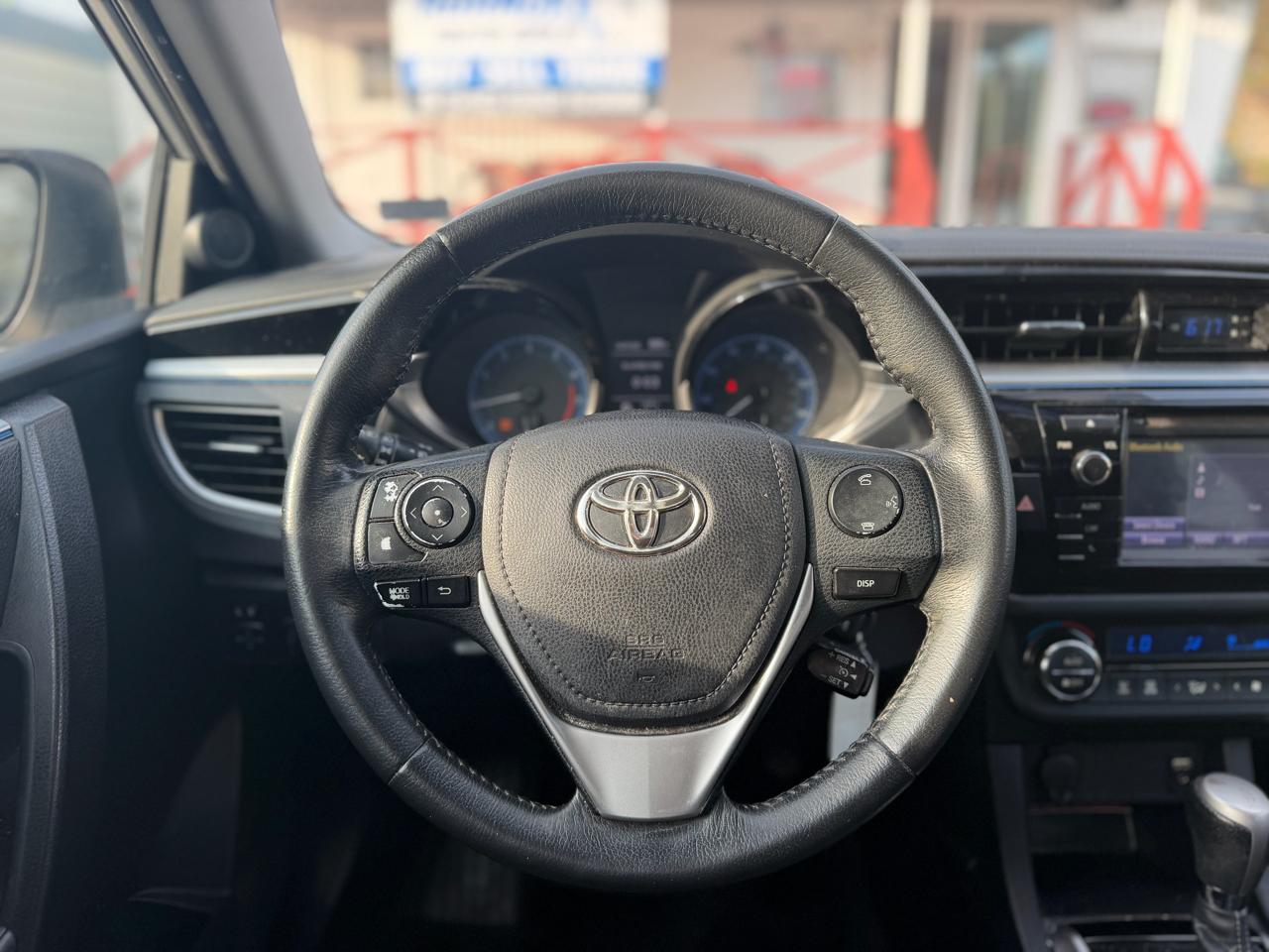 Toyota Corolla S Premium CVT 2015