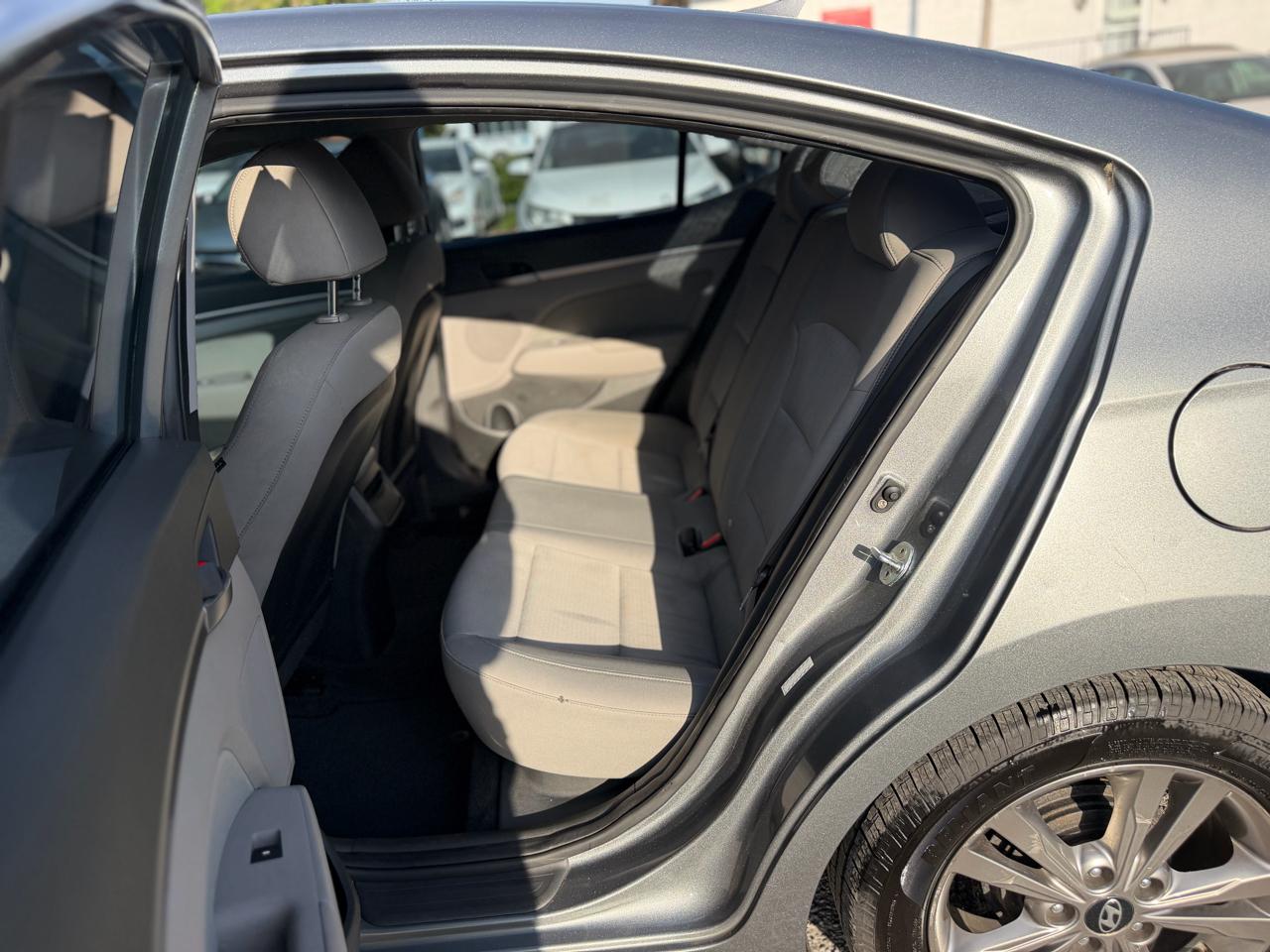 Hyundai Elantra Limited 2017