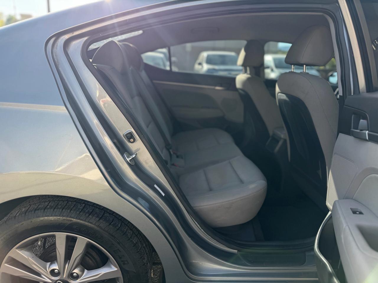 Hyundai Elantra Limited 2017