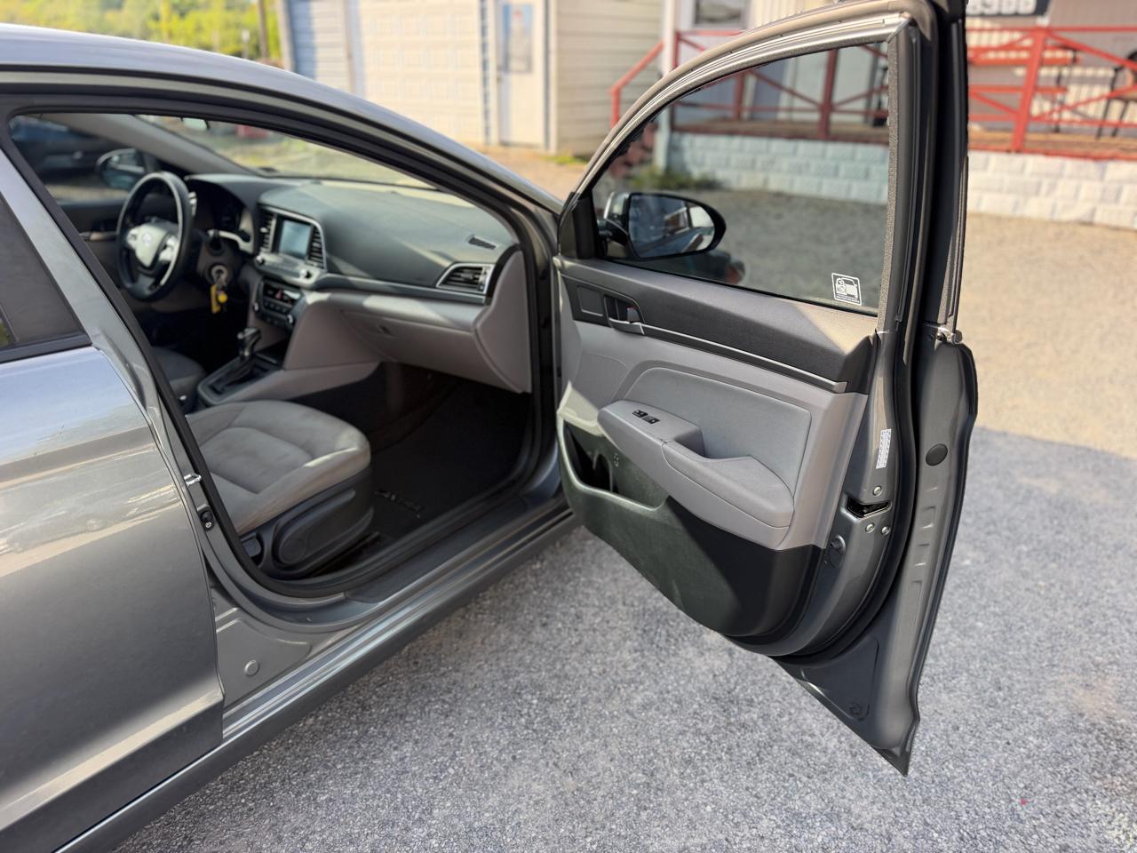 Hyundai Elantra Limited 2017