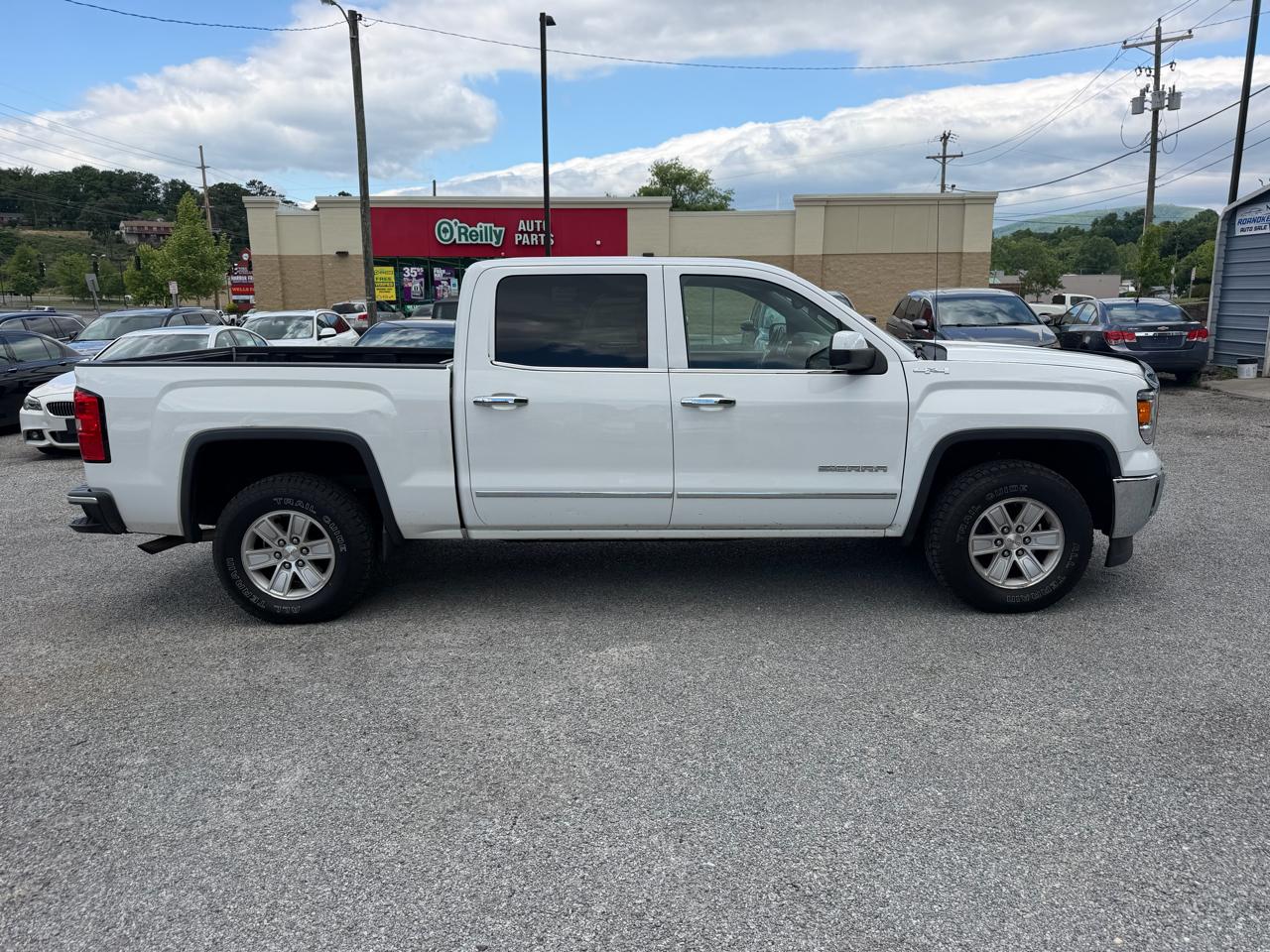 GMC Sierra 1500 SLE Crew Cab Long Box 4WD 2014