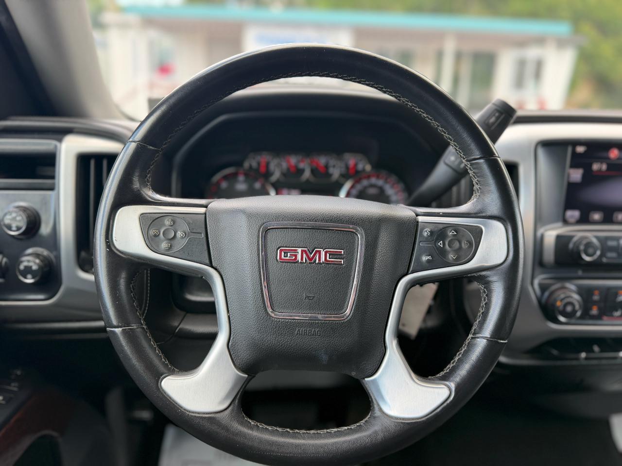 GMC Sierra 1500 SLE Crew Cab Long Box 4WD 2014
