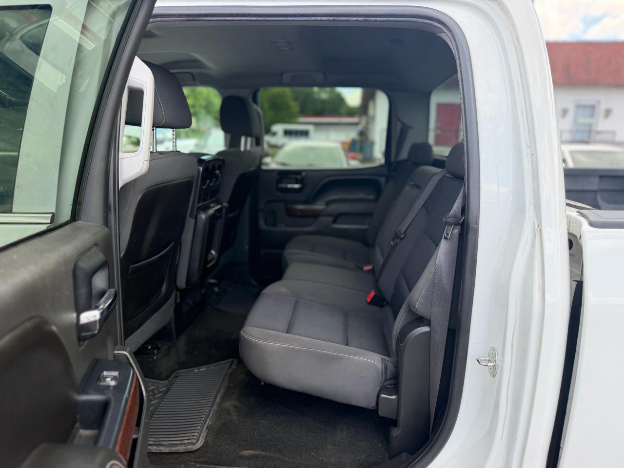 GMC Sierra 1500 SLE Crew Cab Long Box 4WD 2014