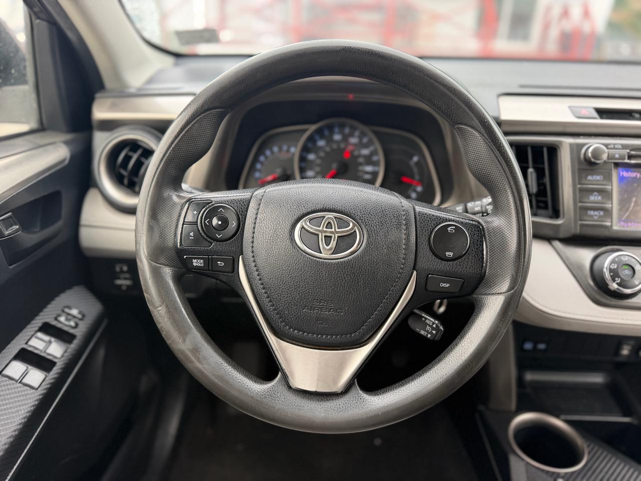 Toyota RAV4 LE AWD 2013