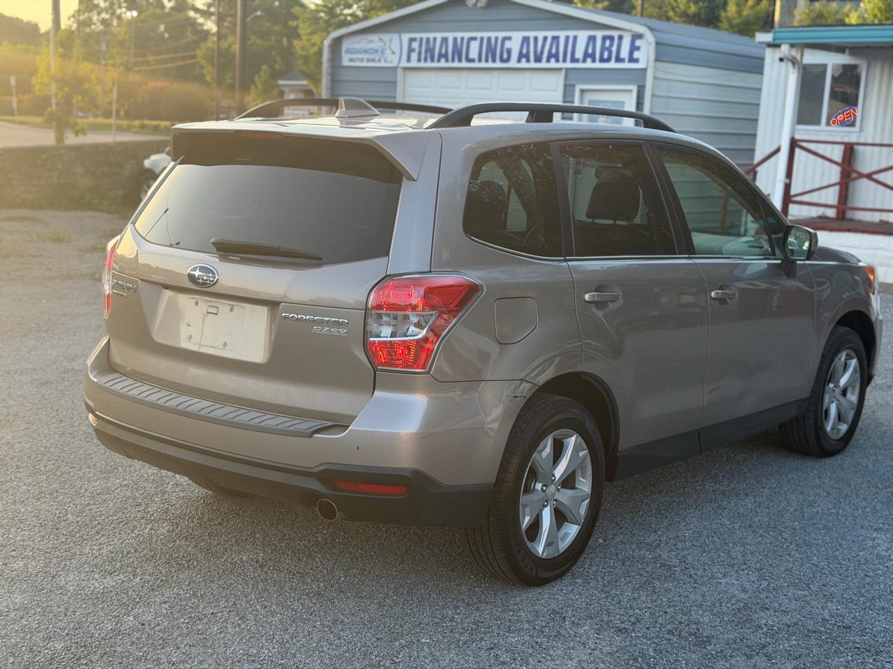 Subaru Forester 2.5i Limited 2016