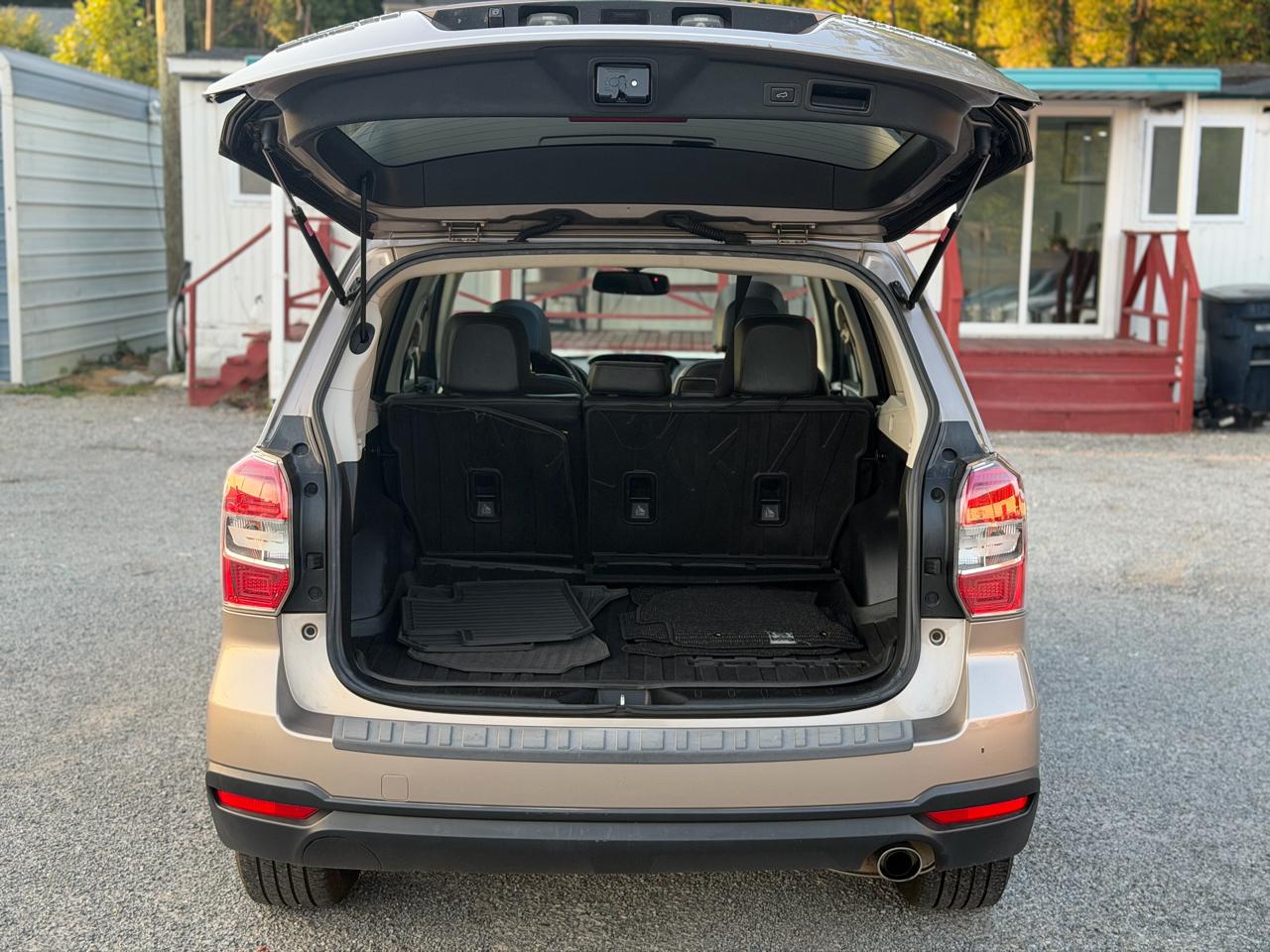 Subaru Forester 2.5i Limited 2016