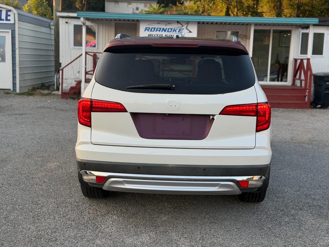 Honda Pilot Touring 2WD 2016