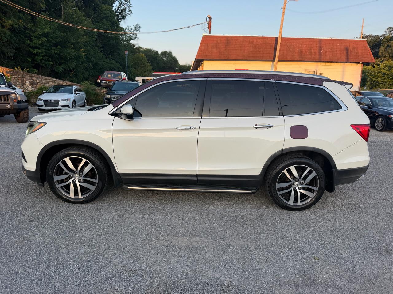 Honda Pilot Touring 2WD 2016