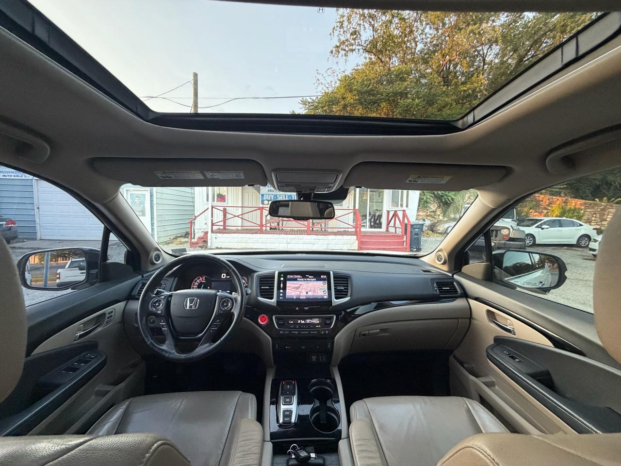 Honda Pilot Touring 2WD 2016