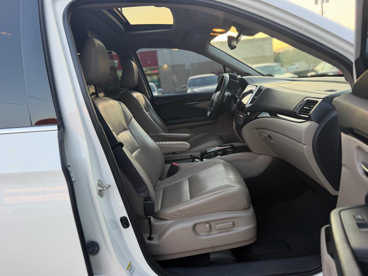 Honda Pilot Touring 2WD 2016