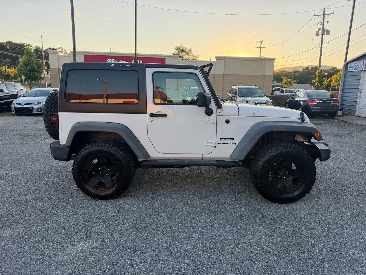Jeep Wrangler Sport 4WD 2012