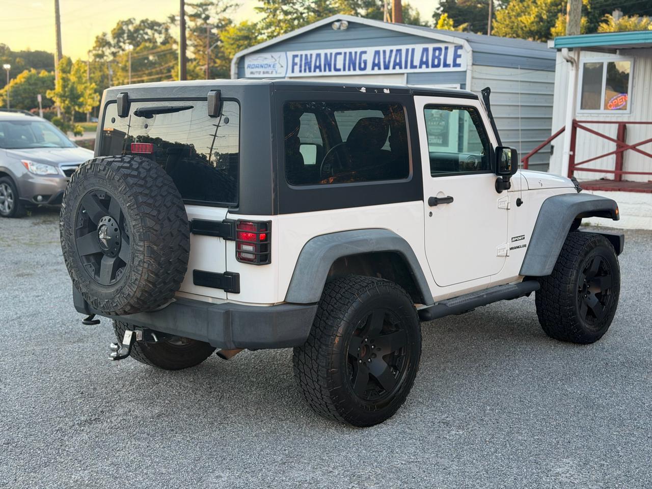 Jeep Wrangler Sport 4WD 2012