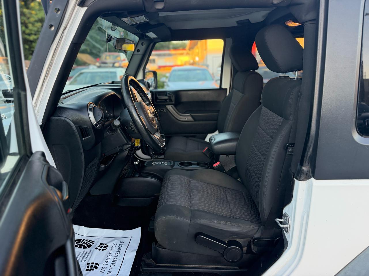 Jeep Wrangler Sport 4WD 2012