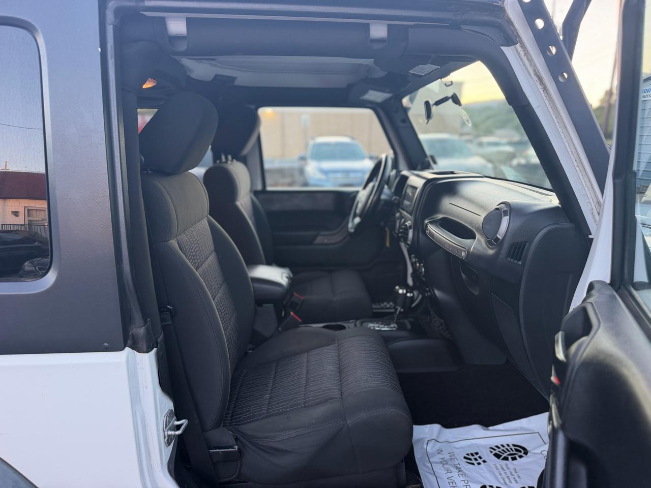Jeep Wrangler Sport 4WD 2012