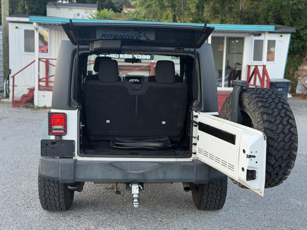 Jeep Wrangler Sport 4WD 2012