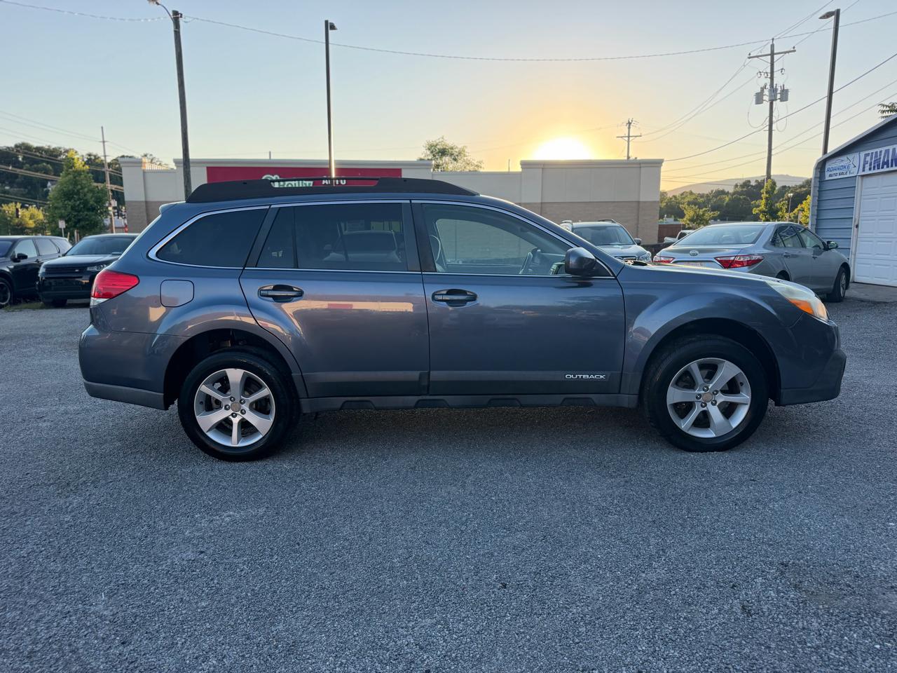 Subaru Outback 2.5i Premium 2014