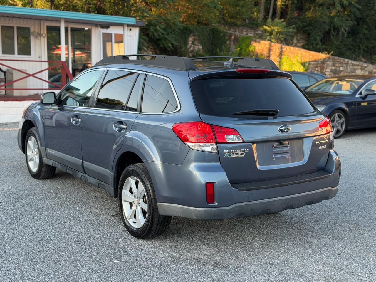 Subaru Outback 2.5i Premium 2014