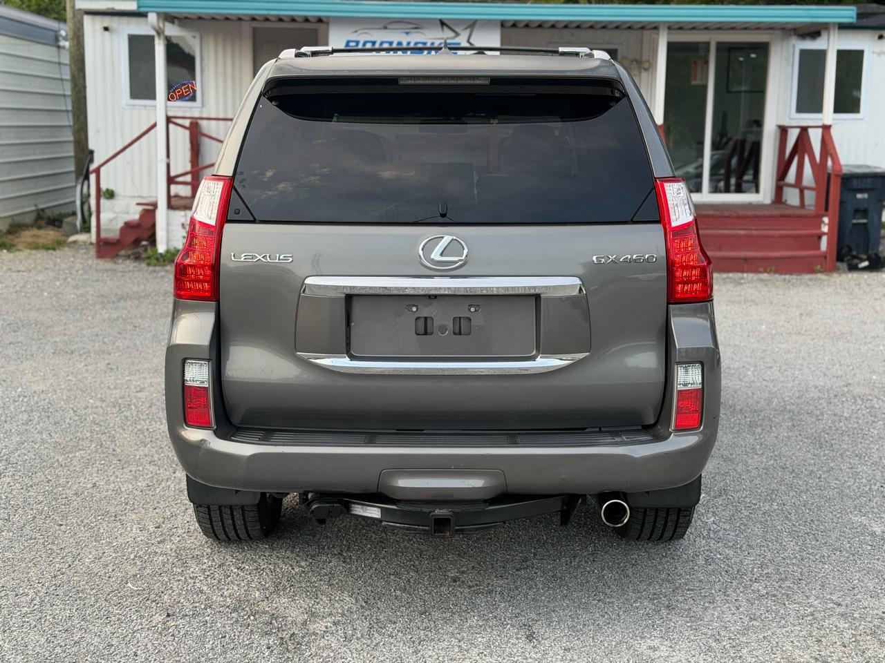 Lexus GX 460 Sport Utility 2010