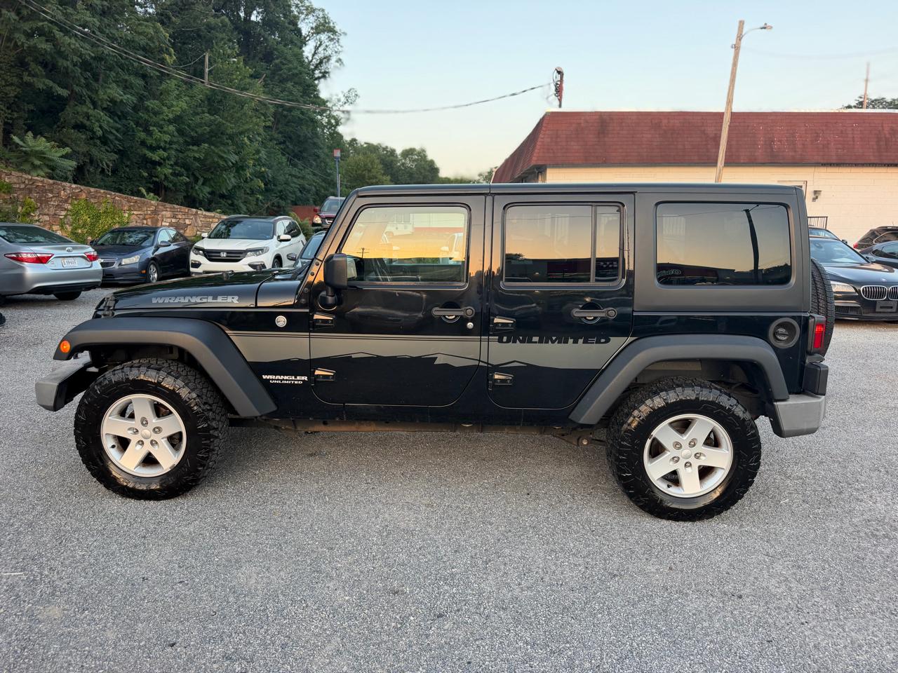 Jeep Wrangler Unlimited Sport 4WD 2017