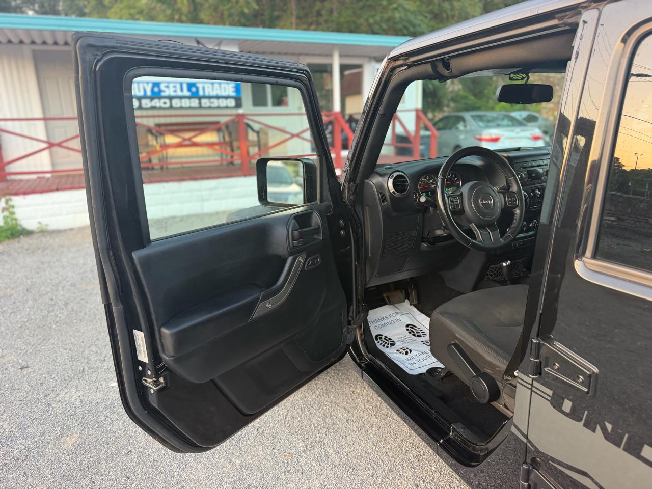 Jeep Wrangler Unlimited Sport 4WD 2017