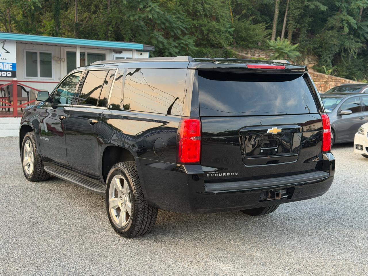 Chevrolet Suburban LT 4WD 2019