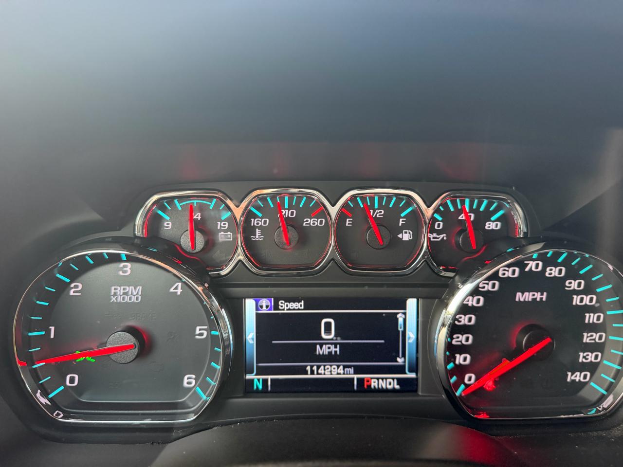 Chevrolet Suburban LT 4WD 2019