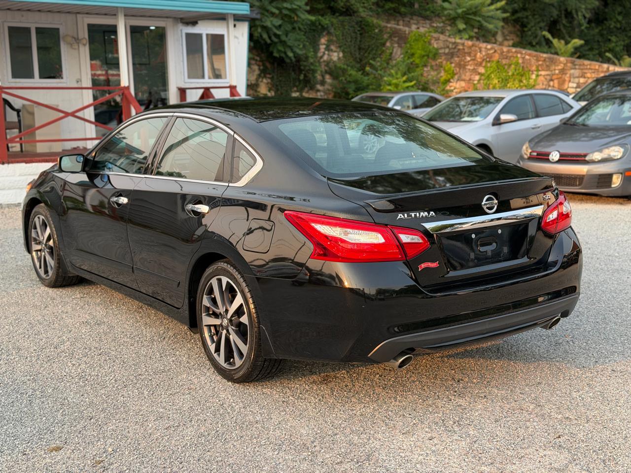 Nissan Altima 2.5 SR 2016