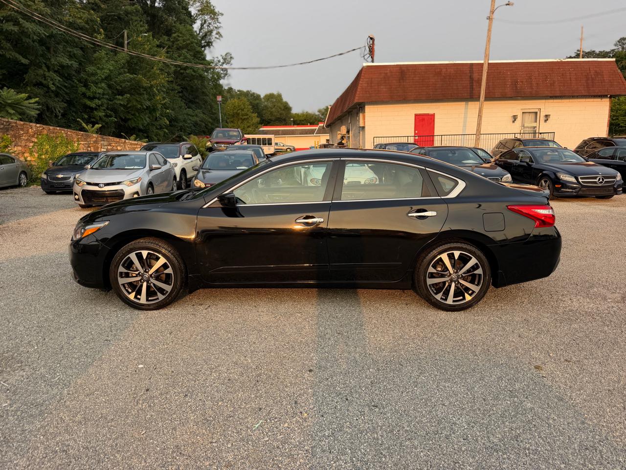 Nissan Altima 2.5 SR 2016