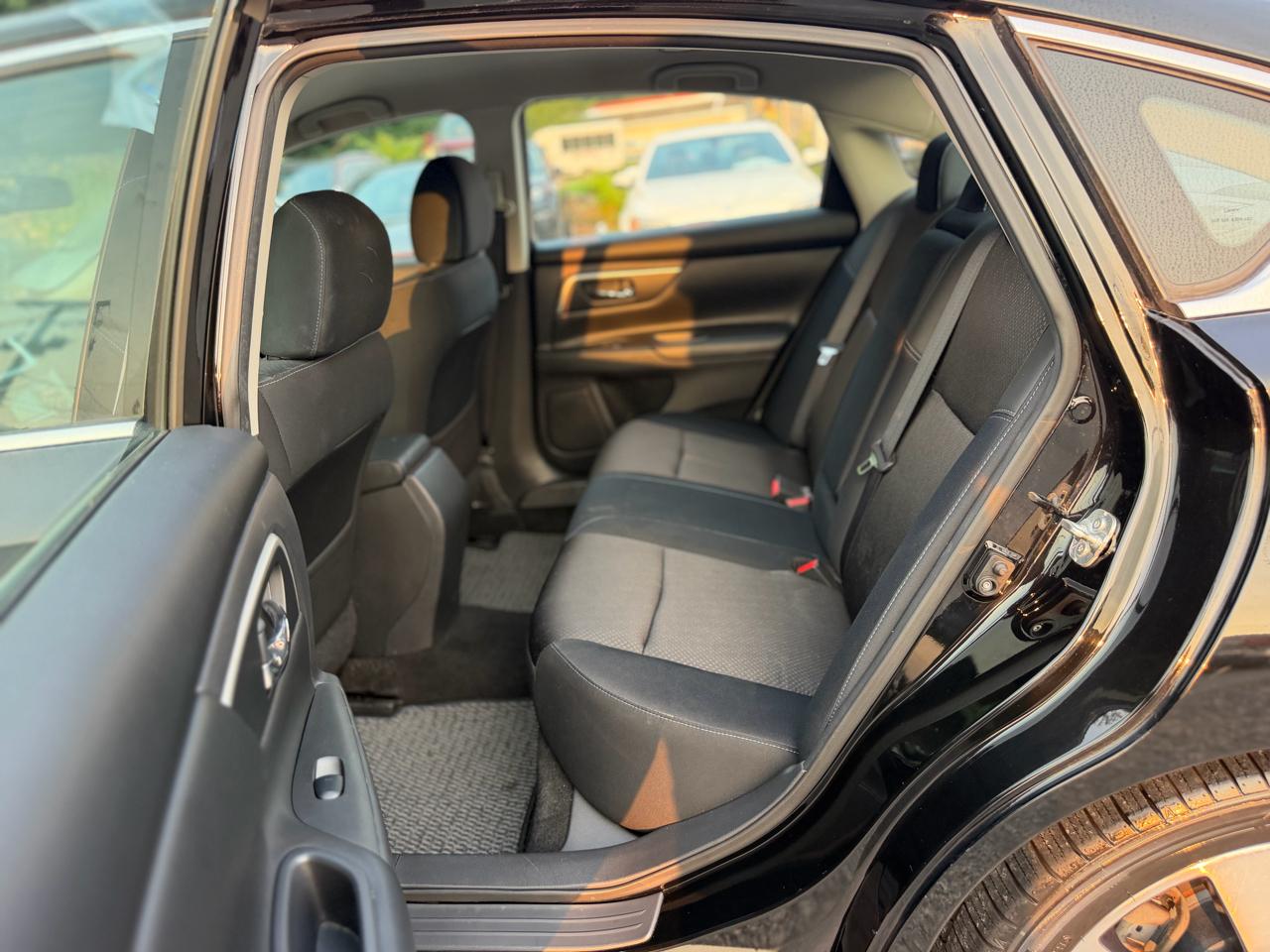 Nissan Altima 2.5 SR 2016