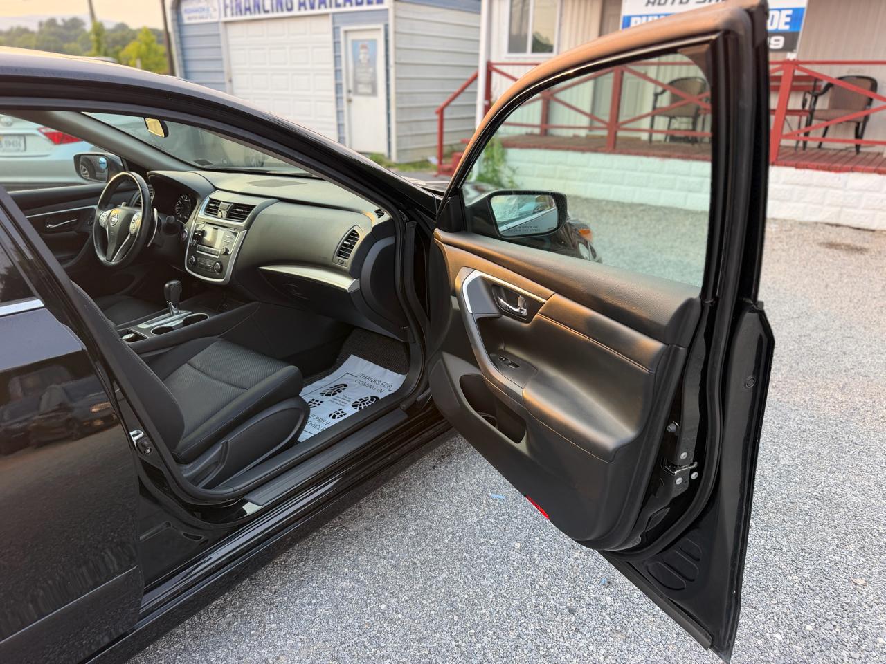 Nissan Altima 2.5 SR 2016