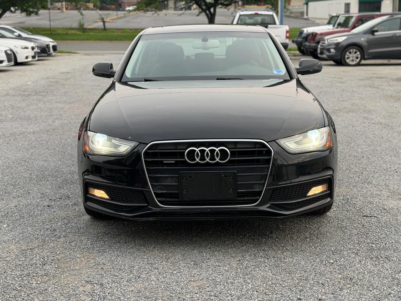 Audi A4 2.0T Sedan quattro Tiptronic 2015