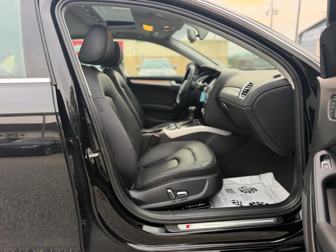 Audi A4 2.0T Sedan quattro Tiptronic 2015