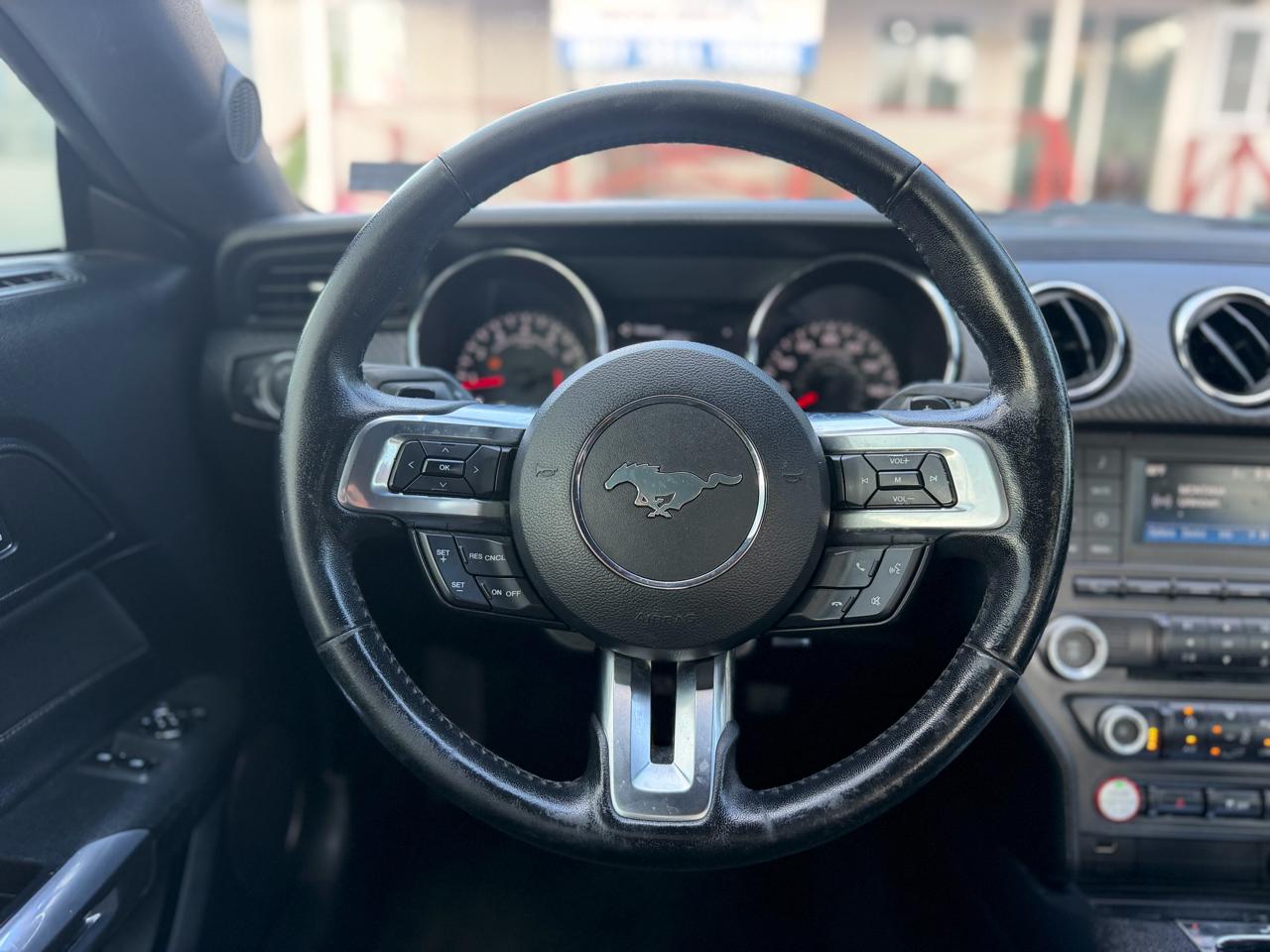 Ford Mustang V6 Coupe 2016